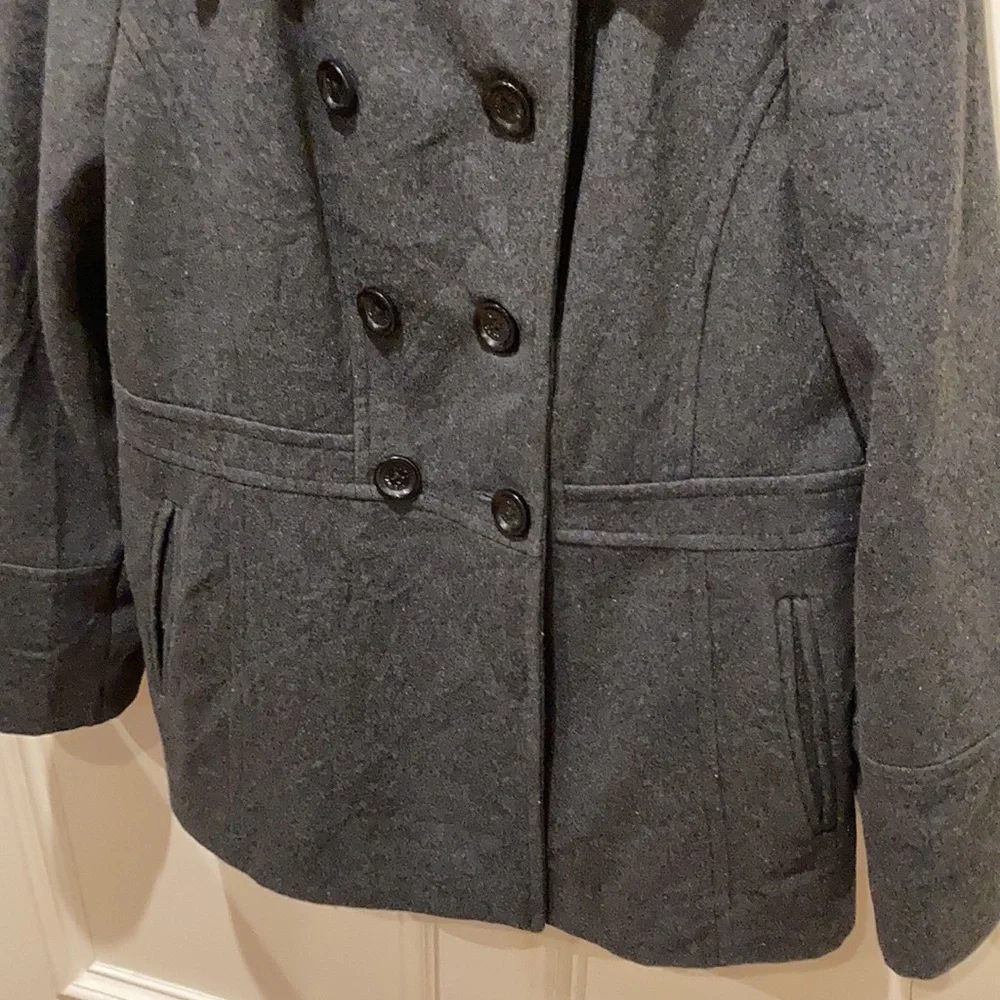 Michael Kors coat - Picture 2 of 6